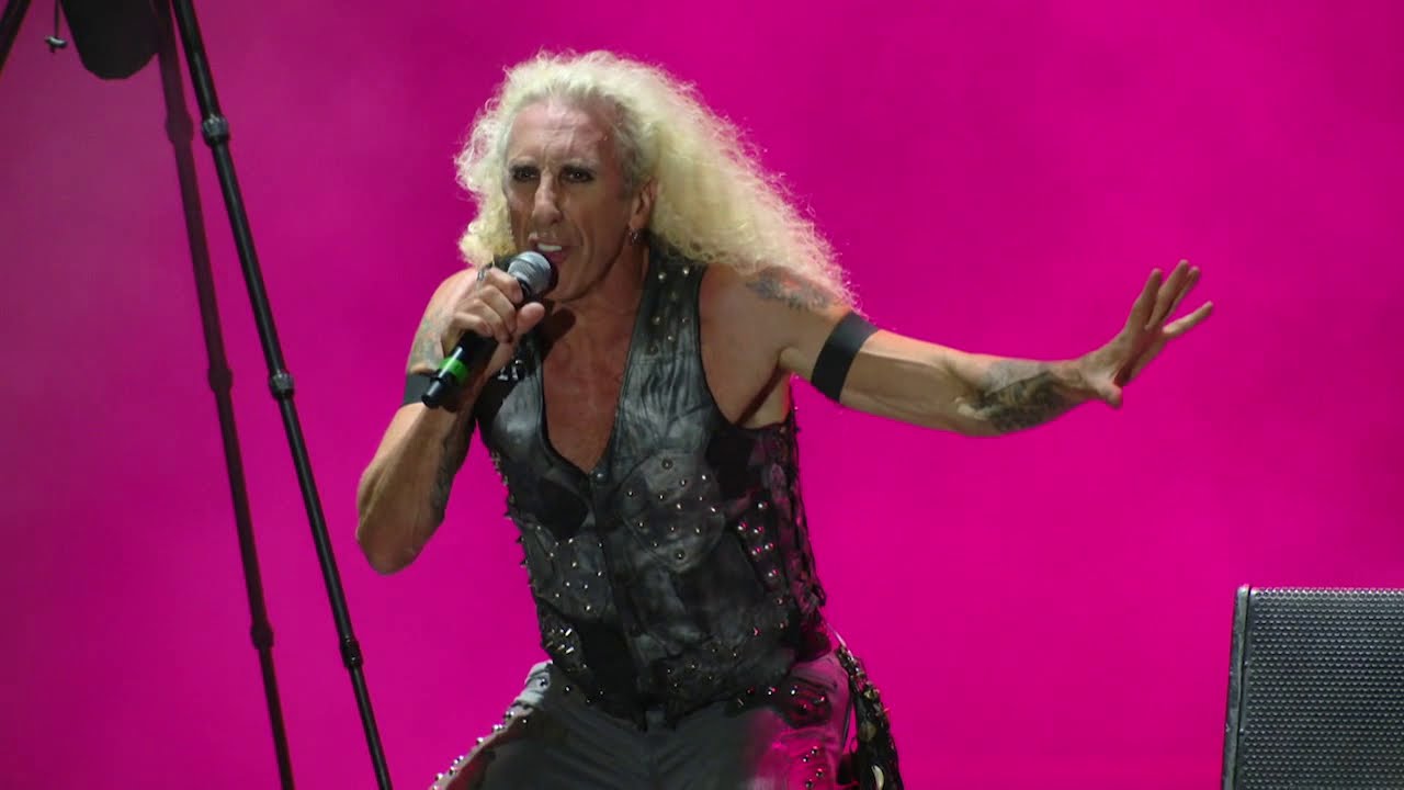 Twisted Sister live performance